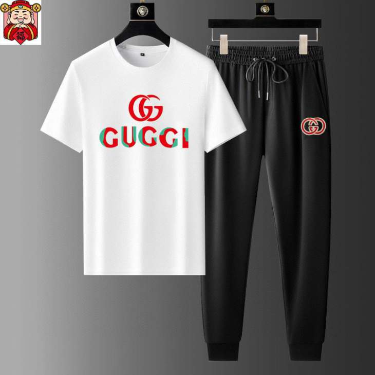 Picture of Gucci Shirt Pant Suits _SKUGucciM-5XLkdtr10322239
